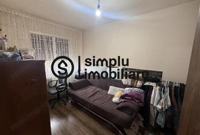 Apartament cu 3 camere semidecomandat în Valea Rosie - 2