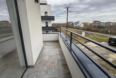 Apartament cu 2 camere semidecomandat, mobilat în Ghiroda - 3