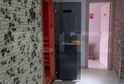 Spațiu comercial, de 290 mp, în Micro 3 - 2