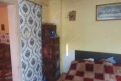 Casă cu 6 camere cu Teren 125 Mp în Central - 1