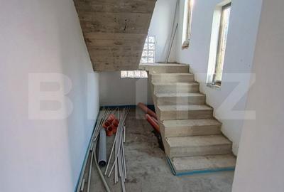 Casă cu 5 camere cu Teren 336 Mp în Blejoi - 10