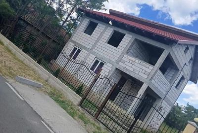 Casă cu Teren 471 Mp în Lilieci - 3