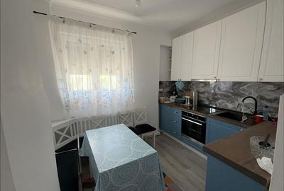 Apartament cu 3 camere decomandat în Rahova - 3