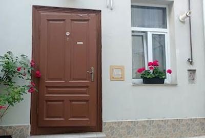 Casă cu 6 camere cu Canalizare în Centrul Istoric - 15