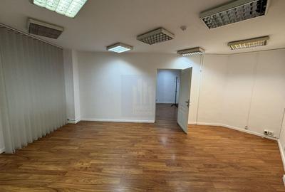 Spatiu de birouri de vanzare in zona *Natiunile Unite* - 6