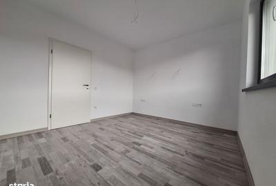 Casă cu 3 camere cu Teren 210 Mp în Sânpetru - 5