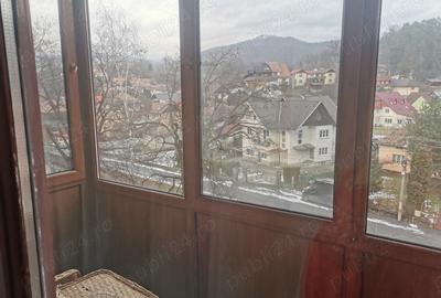 Apartament 3 camere de vanzare la cheie - 1