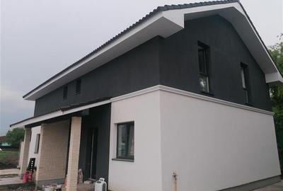 Duplex cu 3 camere în Exterior Nord