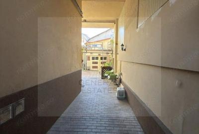 Apartament spatios cu 3 camere - 10