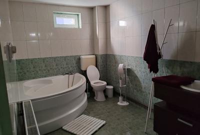 Casa 7 camere libera la vanzare SATU NOU - 16