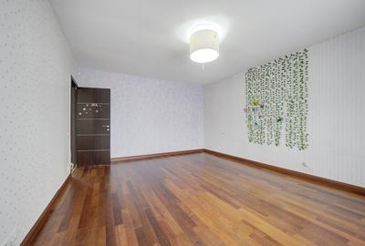 Apartament cu 6 camere decomandat în Sisești - 19