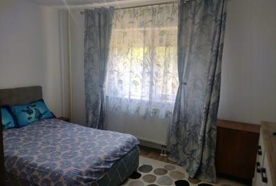Proprietar vând apartament 2 camere decomandat 56 mp, aproape de MALL - 3