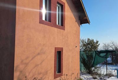 Casă cu 3 camere în Dragomirești-Deal - 8