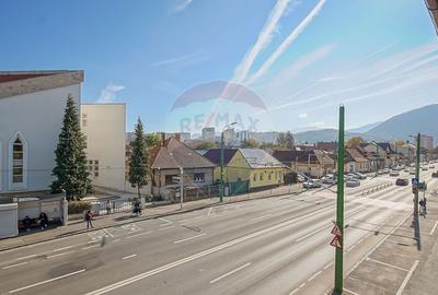 Apartament cu 2 camere decomandat în 13 Decembrie - 9