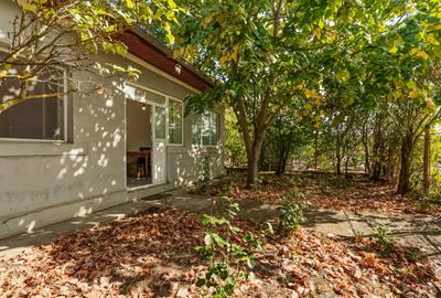 Otopeni - Teren 863MP, dubla deschidere Casa renovabila 56MP Otopeni - Teren 863MP, dubla deschidere Casa renovabila 56MP - 2