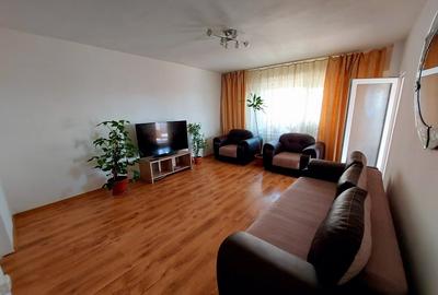 Inchiriez apartament cu 3 camere langa plaja REYNA - 2