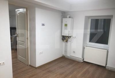 Spatiu de birou , 46 mp cu 476mp teren ,  zona centrala - 4