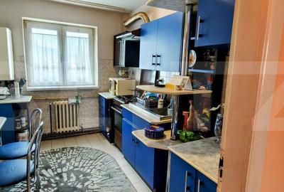Apartament cu 4 camere decomandat în Central - 1