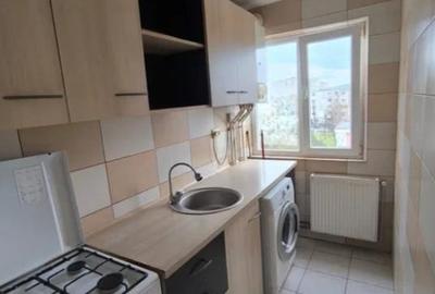 Apartament cu 2 camere decomandat, mobilat în Alexandru cel Bun