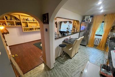 Apartament 3 camere, et 2/4, zona Panduri - 4