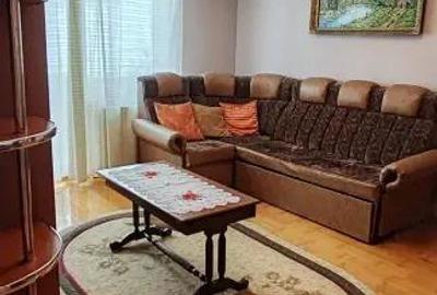 Apartament 3 camere, etajul 1/4, Radauti - 2