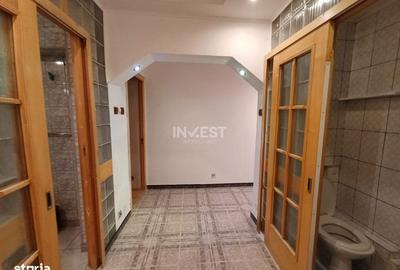 Apartament cu 3 camere decomandat în Păcurari