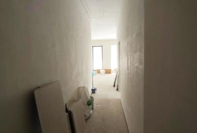 Bloc nou, S+P+5E, cu 19 apartamente, cu 1,2 si 3 camere,  zona Central - 23