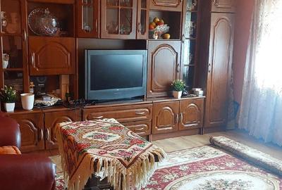 Apartament cu 2 camere decomandat în Deda