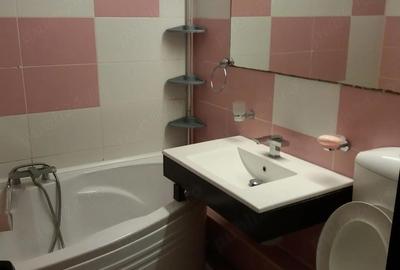 Apartament cu 3 camere decomandat în Păcurari - 2