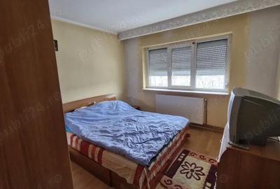 Apartament cu 3 camere decomandat în Ceair - 2