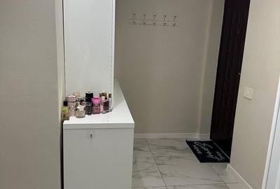 Apartament cu 3 camere în Roșu - 10