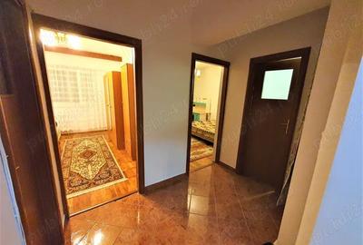 Proprietar inchiriez apartament ultracentral-Universitate 390E - 2