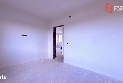 Casă cu 2 camere cu Teren 280 Mp în Sânandrei - 2