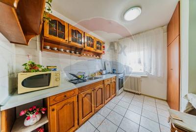 Apartament cu 2 camere semidecomandat, mobilat în Confecții - 5