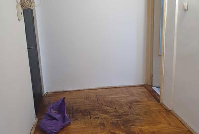 Garsonieră decomandată în Mărăței - 1