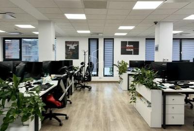 Spatiu birouri ultrafinisat 900mp +18 parcari ,  Europa