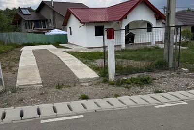 Casă cu 3 camere cu Teren 432 Mp în Predeal - 12