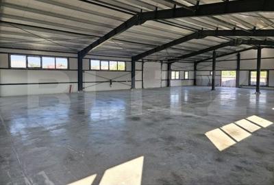 Spațiu comercial, de 498 mp, în Central - 6