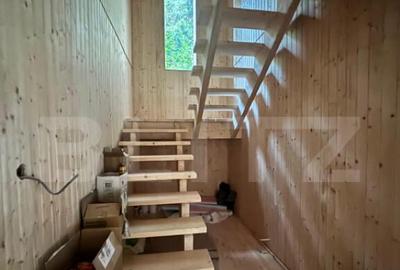 Cabana/Pensiune de vanzare in Colibi?a, cu acces la lac - 1