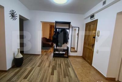 Apartament cu 4 camere decomandat în Central - 1