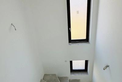 Casă cu Teren 589 Mp în Săcălaz - 3
