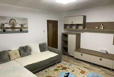 Apartament cu 2 camere semidecomandat în Central - 1