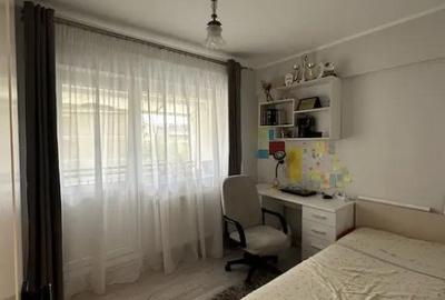 Apartament cu 4 camere decomandat în Central - 6