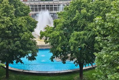 Inchiriez apartament ultracentral Str. Victoriei Nr.1 cu vedere la strada mare! - 2