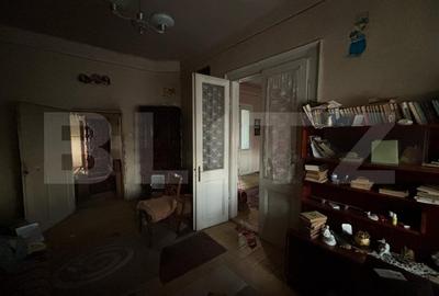 Casa de vanzare in suprafata  de 100 mp localizata central in Simleul Silvaniei - 4