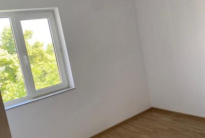 Apartament cu 2 camere decomandat în Urziceni - 3