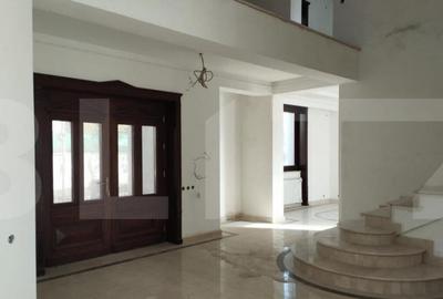 Eleganta si confort in zona centrala ! - 1