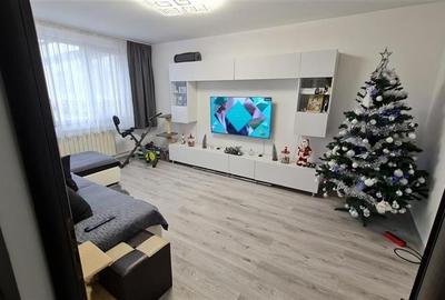 Vanzare Apartament 4 Camere Decomandat Berceni-Izvorul Muresului