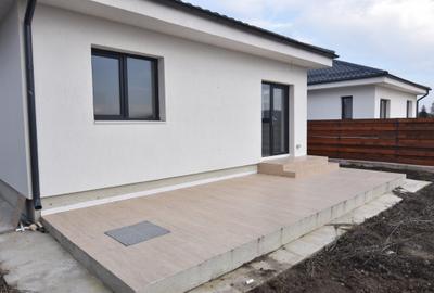 Domnesti, Casa individuala pe parter, teren 413mp