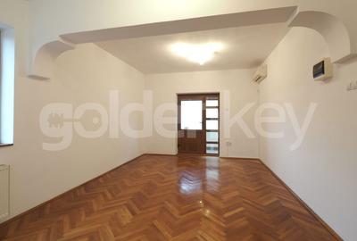 Vila spatioasa cu 13 camere | 572mp utili | 1321mp teren - 18
